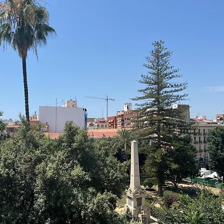 La Plaza 2 Deluxe With Jacuzzi